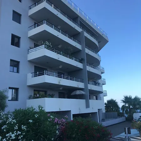 Bastia Face A La A 100 M Apartment