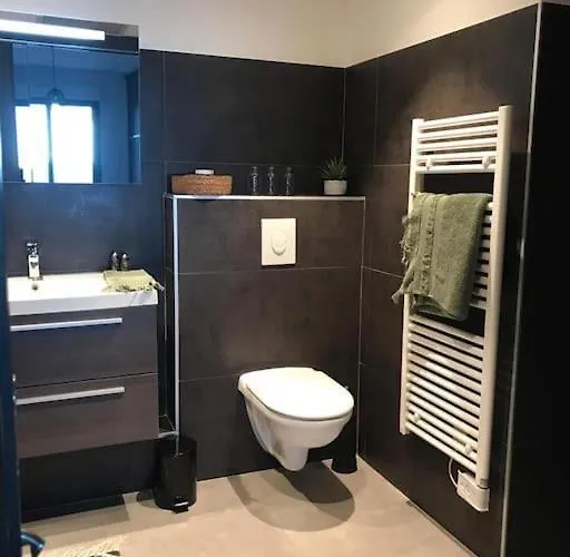 Bastia Face A La A 100 M Apartment *