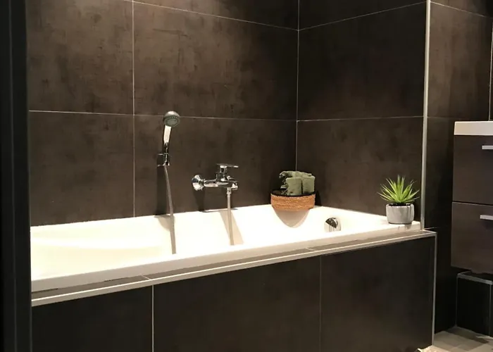 Apartment Bastia Face A La A 100 M *