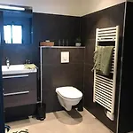 Bastia Face A La A 100 M Apartman *