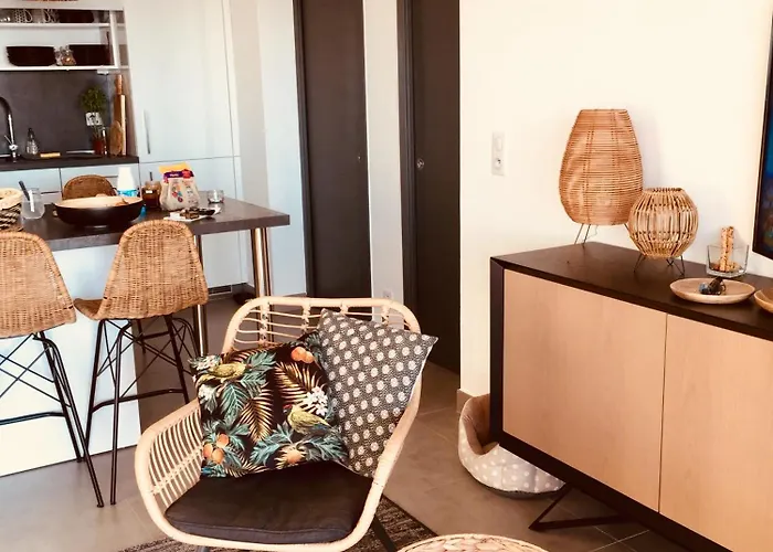 Bastia Face A La A 100 M Apartment